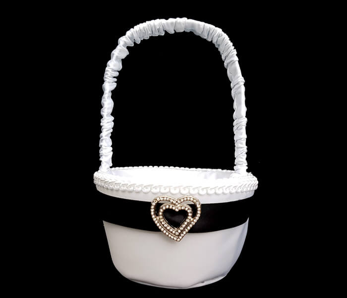 EL-504 Flower Baskets Black ribbon with heart 10.50