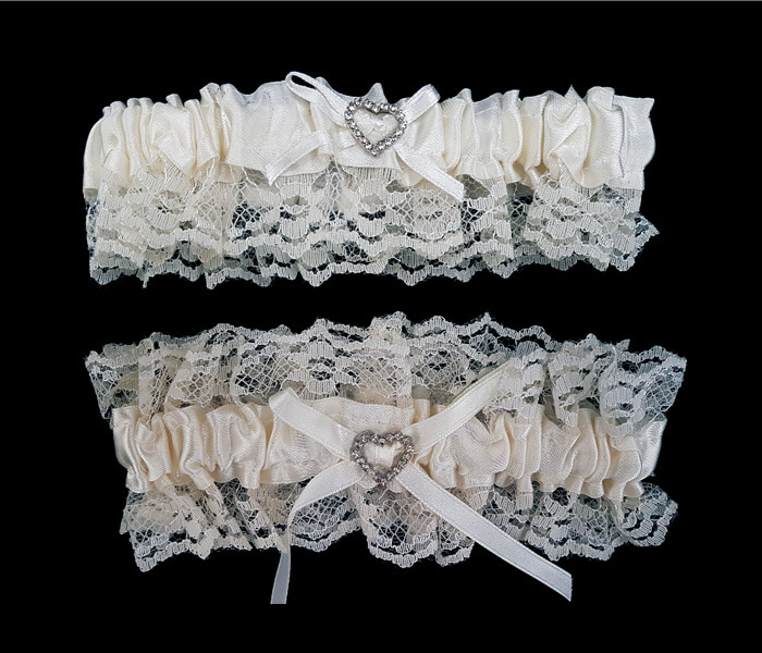 V359221IV Garter twin pack ivory with heart Diamante Keep 6.5cm throw-4.5cm 6.00