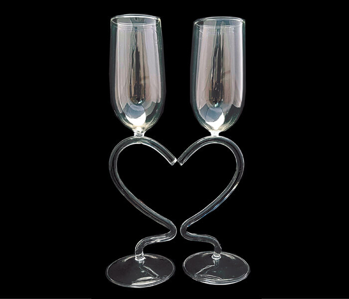 120-1072 Toasting Glasses Heart Stem 22.00 pra