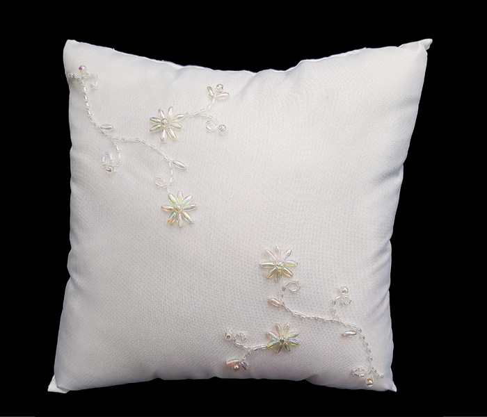 BR 4154 White ring pillow with crystal flowers Embroided 8.50